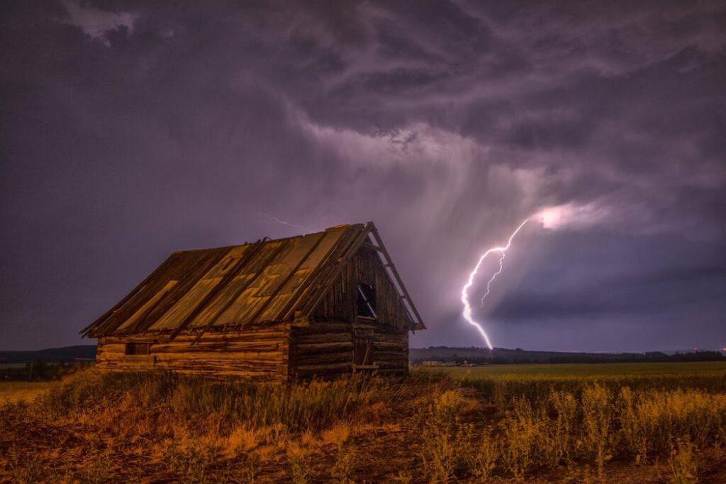 weather weary storm lightning rain barn spokeasy blog post keyed up again purebred
